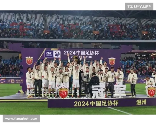 中超金手套荣誉之争谁能脱颖而出成就新一代守门员传奇 中超金手套荣誉之争谁能脱颖而出成就新一代守门员传奇